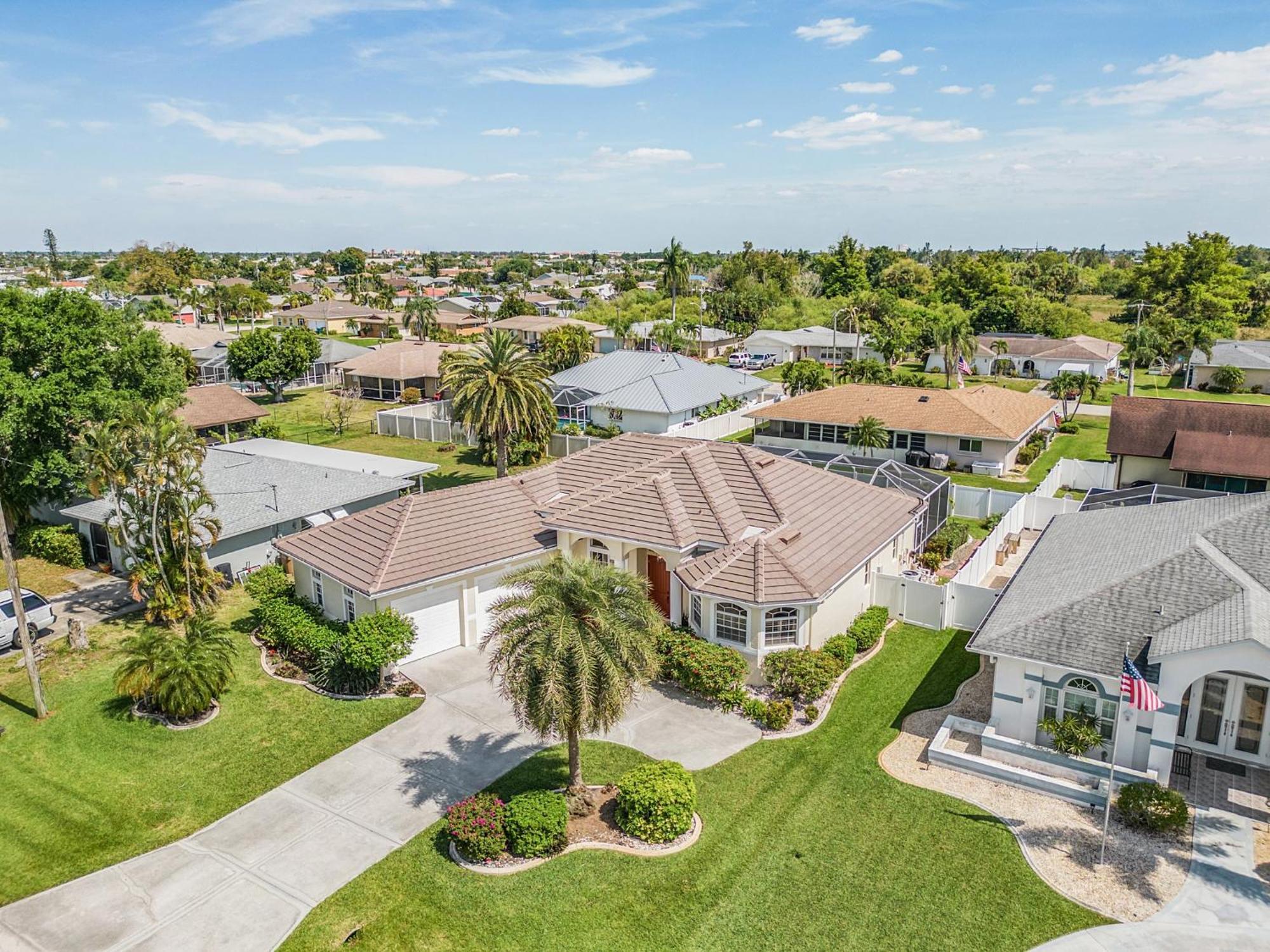 Villa-Haze, Lots Of Privacy, Solar & Electric Heated Pool And Spa Cape Coral Eksteriør billede